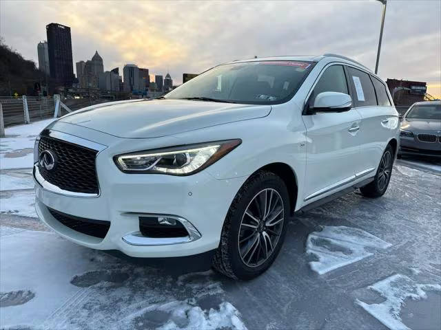 2018 Infiniti QX60  AWD photo