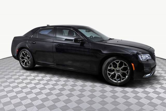 2018 Chrysler 300 300S RWD photo