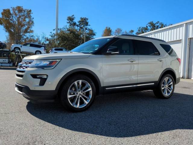 2018 Ford Explorer XLT FWD photo