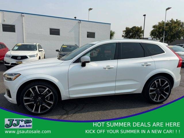 2018 Volvo XC60 R-Design AWD photo