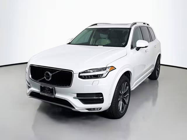 2018 Volvo XC90 Momentum AWD photo