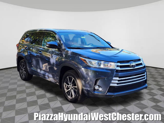 2018 Toyota Highlander XLE AWD photo