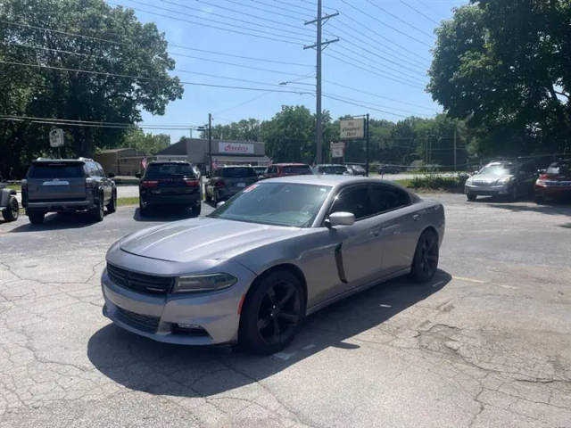 2016 Dodge Charger SXT RWD photo