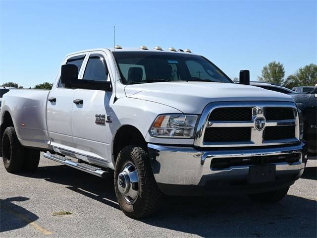 2018 Ram 3500 Tradesman 4WD photo