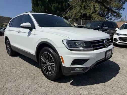 2018 Volkswagen Tiguan SEL FWD photo