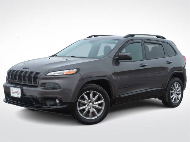 2018 Jeep Cherokee Latitude Tech Connect 4WD photo