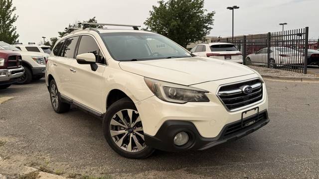 2018 Subaru Outback Touring AWD photo