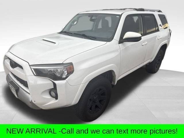 2018 Toyota 4Runner TRD Off Road 4WD photo