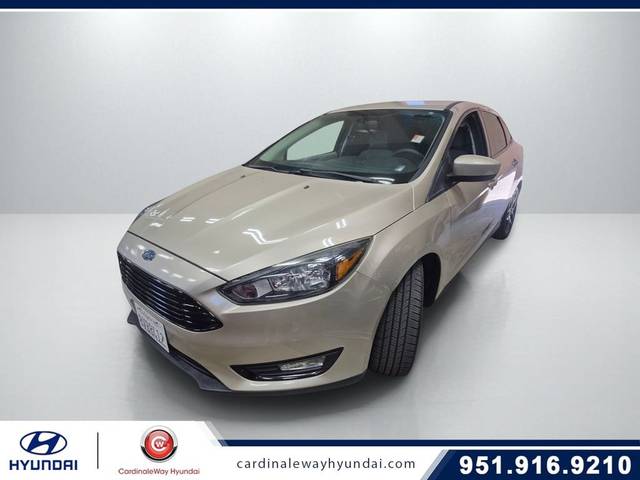 2018 Ford Focus SE FWD photo