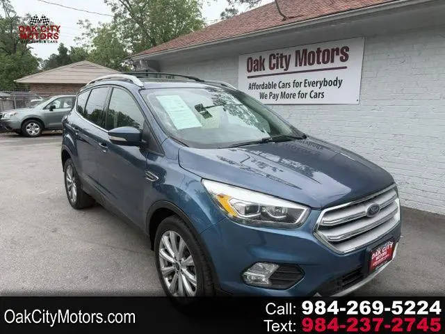 2018 Ford Escape Titanium 4WD photo