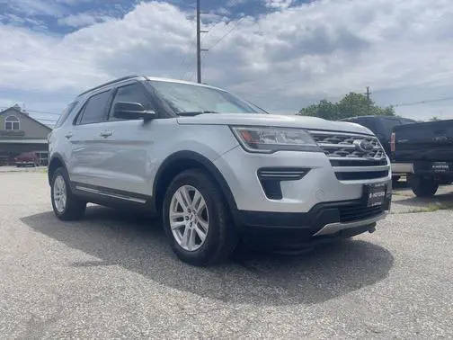 2018 Ford Explorer XLT 4WD photo
