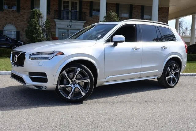 2018 Volvo XC90 Momentum FWD photo