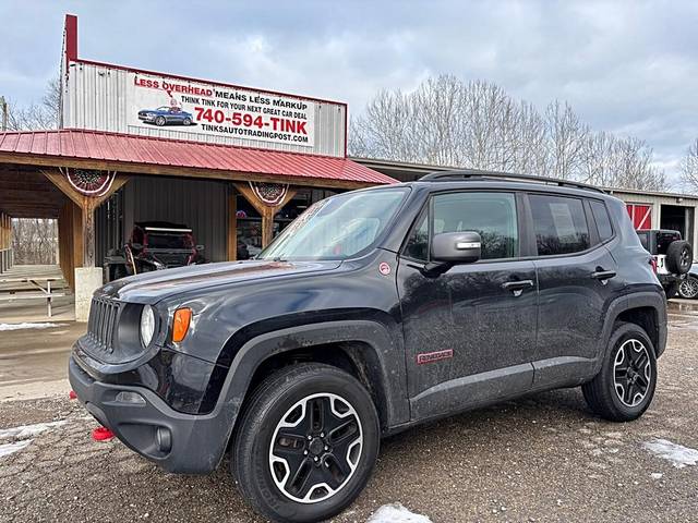 2017 Jeep Renegade Trailhawk 4WD photo