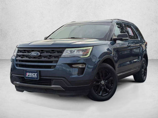 2018 Ford Explorer XLT 4WD photo