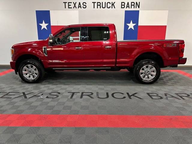 2018 Ford F-350 Super Duty Platinum 4WD photo