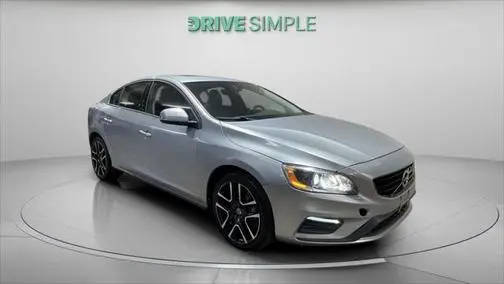 2018 Volvo S60 Dynamic AWD photo