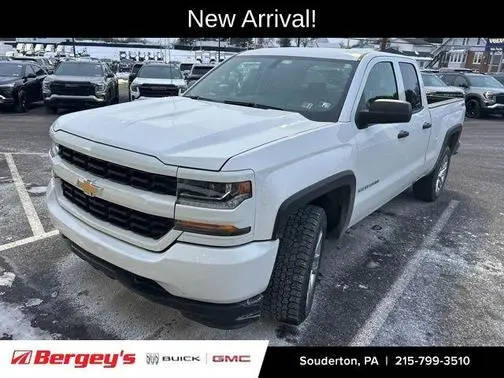 2018 Chevrolet Silverado 1500 Custom 4WD photo