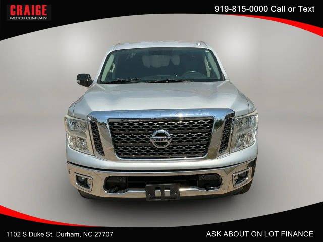 2017 Nissan Titan SV 4WD photo