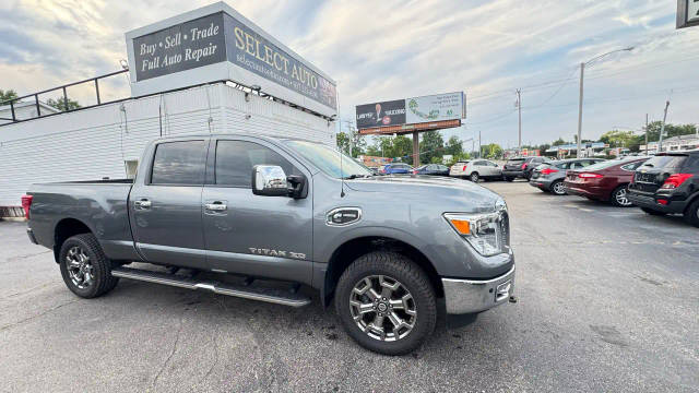 2017 Nissan Titan XD SL 4WD photo