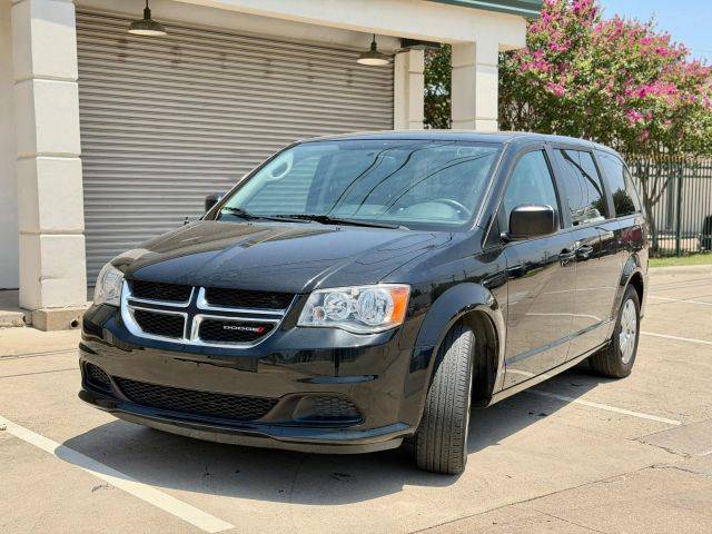 2018 Dodge Grand Caravan SE FWD photo