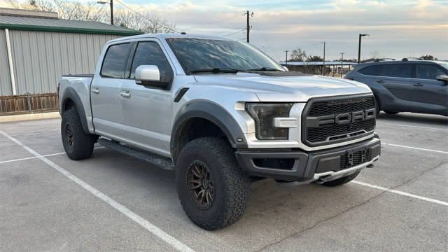 2018 Ford F-150 Raptor 4WD photo