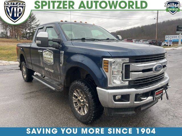 2018 Ford F-250 Super Duty XLT 4WD photo