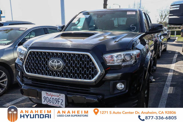 2018 Toyota Tacoma TRD Sport 4WD photo