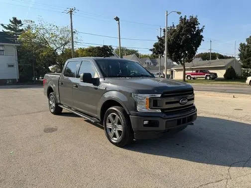 2018 Ford F-150 XLT 4WD photo