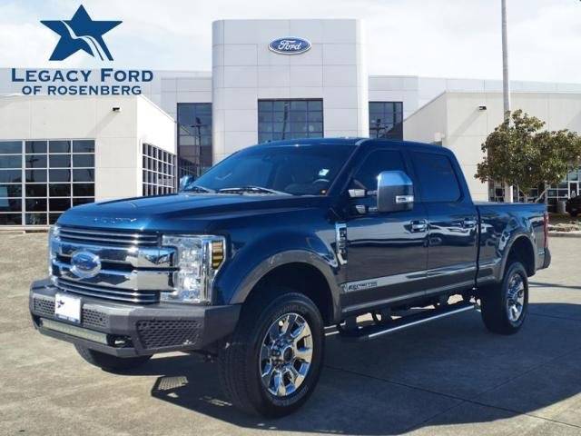 2018 Ford F-250 Super Duty LARIAT 4WD photo