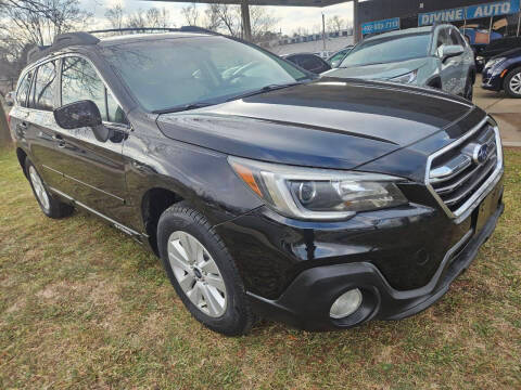 2018 Subaru Outback Premium AWD photo