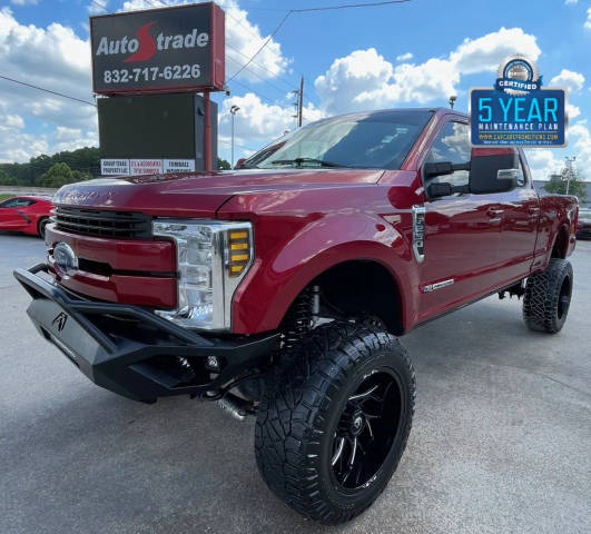 2018 Ford F-250 Super Duty LARIAT 4WD photo