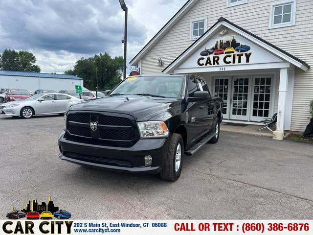 2018 Ram 1500 Express 4WD photo