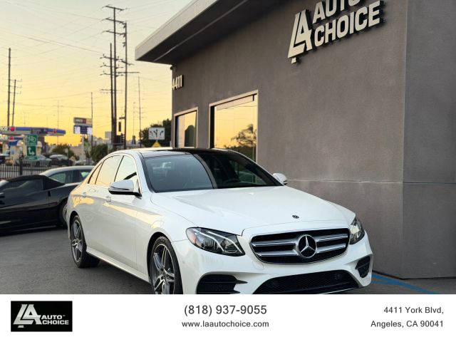 2018 Mercedes-Benz E-Class E 300 RWD photo