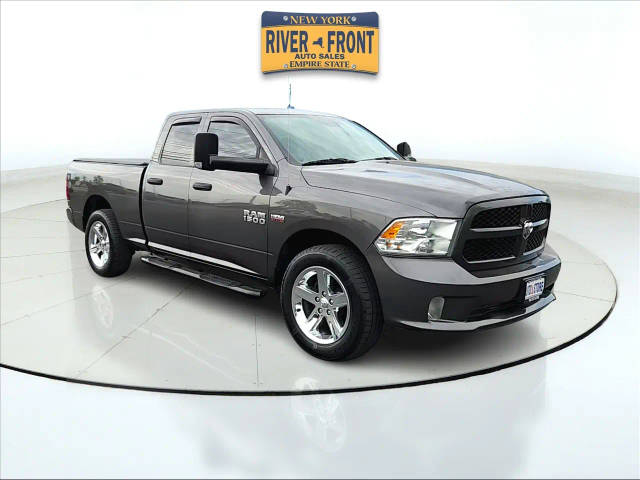 2018 Ram 1500 Express 4WD photo