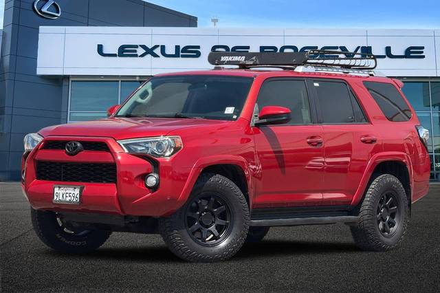 2018 Toyota 4Runner SR5 4WD photo