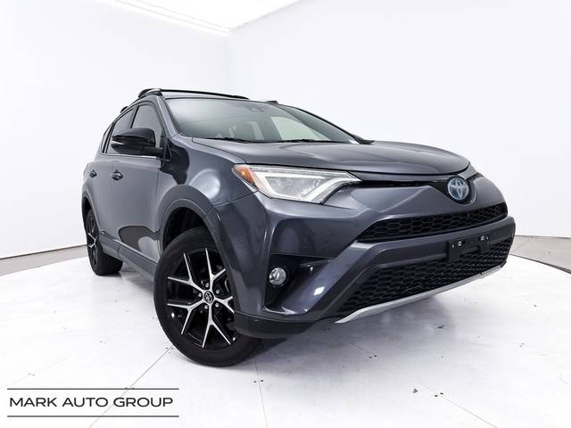 2018 Toyota RAV4 Hybrid SE AWD photo