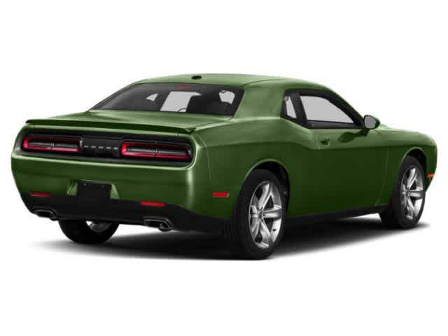 2018 Dodge Challenger SXT RWD photo
