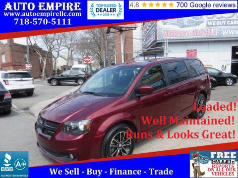 2018 Dodge Grand Caravan SXT FWD photo