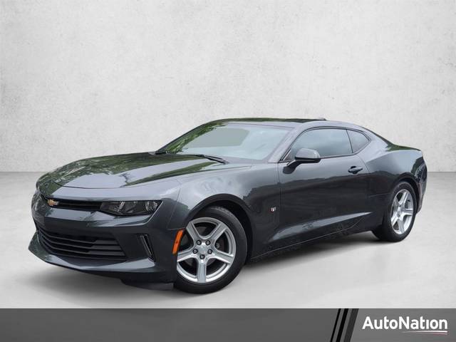 2018 Chevrolet Camaro 1LT RWD photo