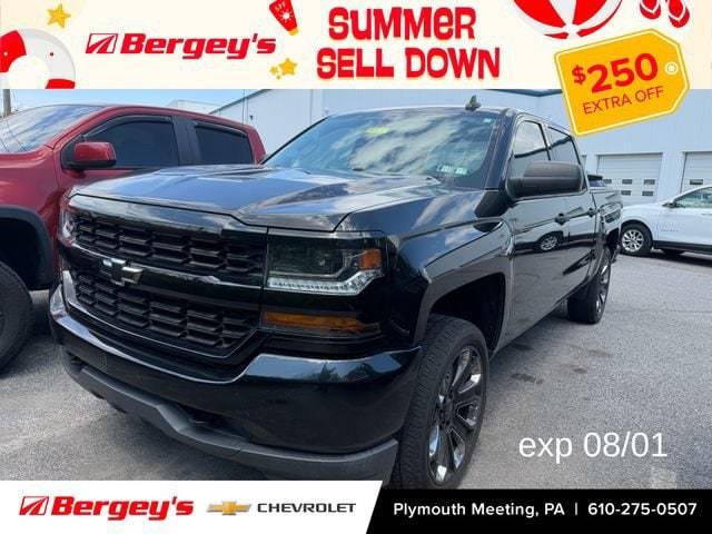 2018 Chevrolet Silverado 1500 Custom 4WD photo