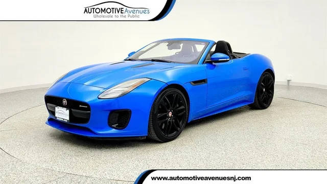 2018 Jaguar F-Type R-Dynamic RWD photo