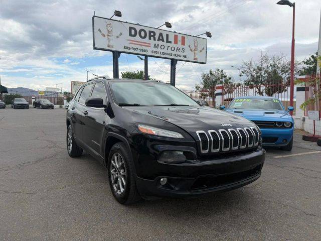 2018 Jeep Cherokee Latitude Plus FWD photo