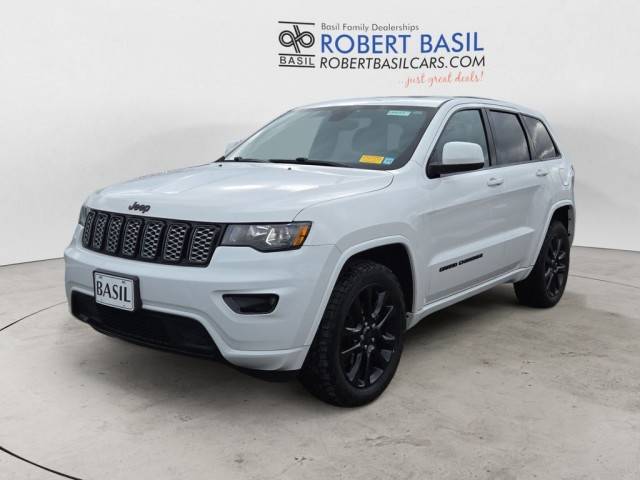 2018 Jeep Grand Cherokee Altitude 4WD photo