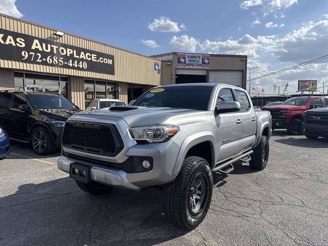2017 Toyota Tacoma TRD Sport RWD photo