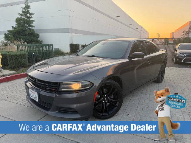 2018 Dodge Charger SXT RWD photo