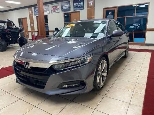 2018 Honda Accord Touring 2.0T FWD photo