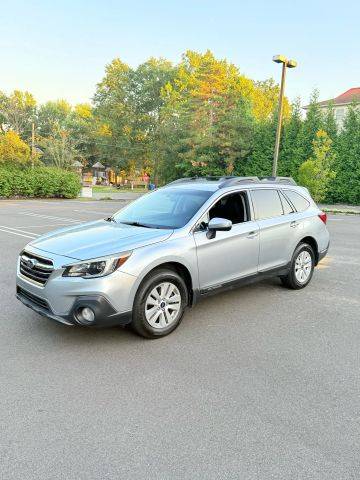 2018 Subaru Outback Premium AWD photo
