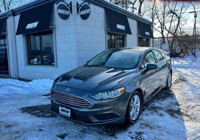 2018 Ford Fusion SE FWD photo