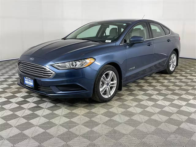 2018 Ford Fusion S FWD photo