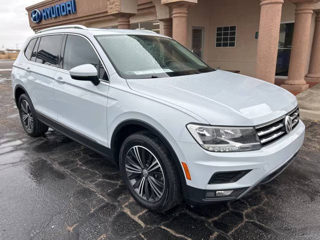 2018 Volkswagen Tiguan SEL FWD photo